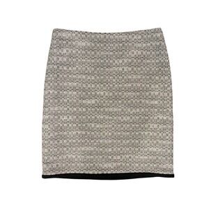 White House Black Market Mini Skirt Women 00 Black White Textured Quiet Luxury